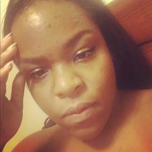 Meet your Posher, Shakeya